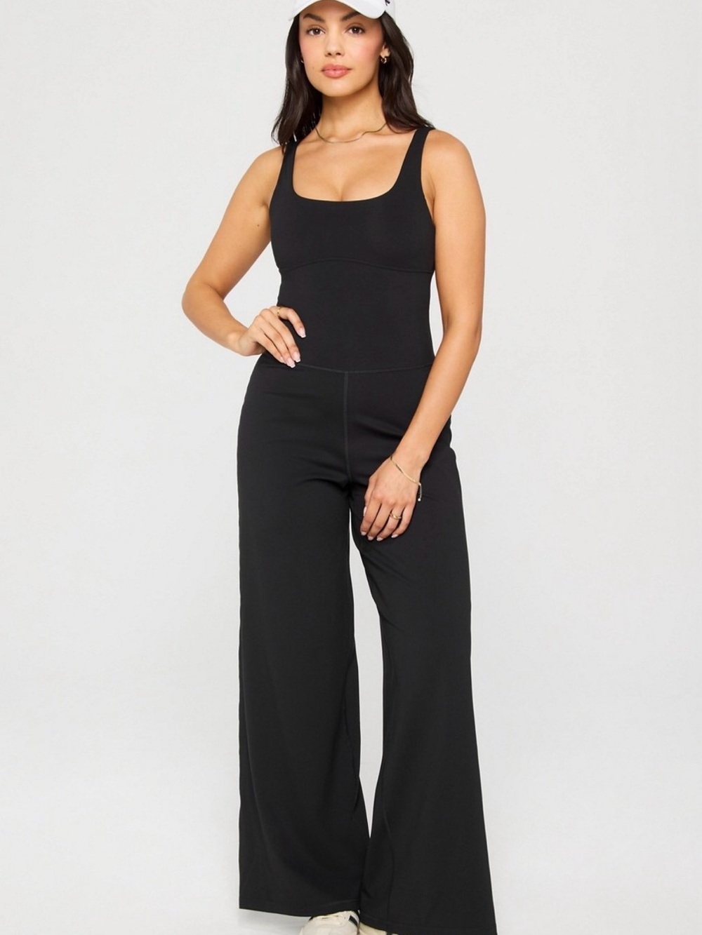 Fabletics - Picture 2 of 12